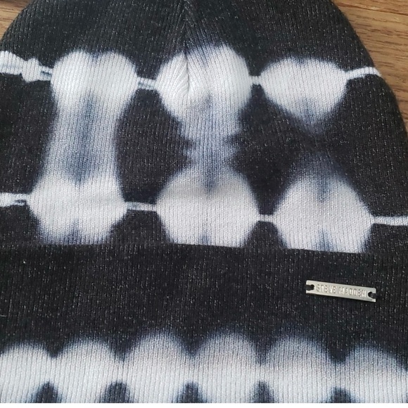 Steve Madden beanie hat NWT - Picture 2 of 5